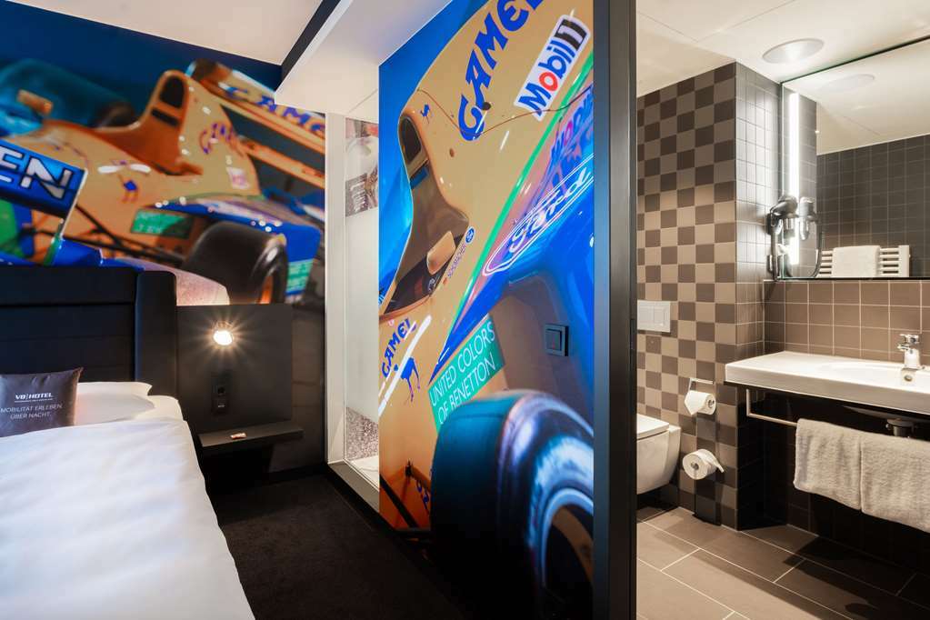 V8 Hotel Koeln At Motorworld Quarto foto